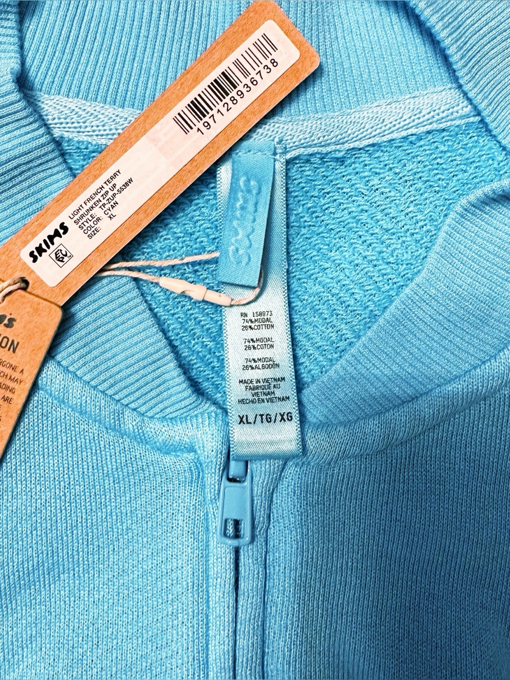 NWT SKIMS Sport French Terry Shrunken Zip Cardigan in Cyan Size XL - Picture 9 of 9